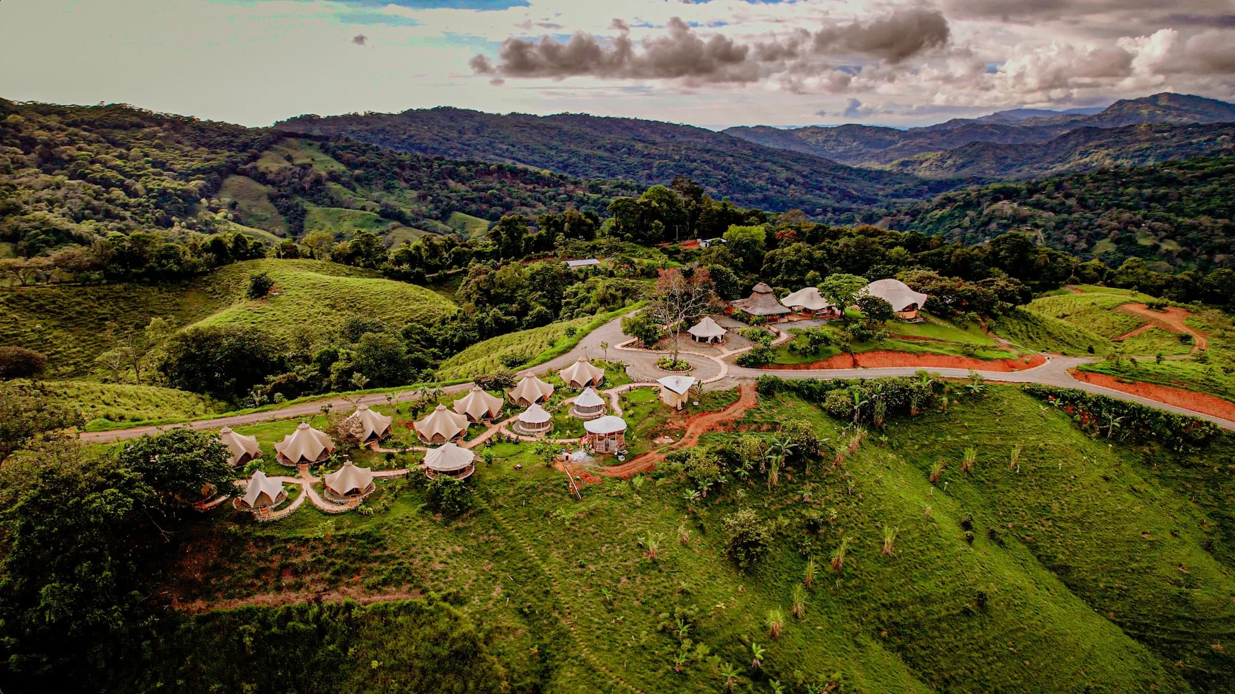 Aerial view of Holos in the Diamante Valley